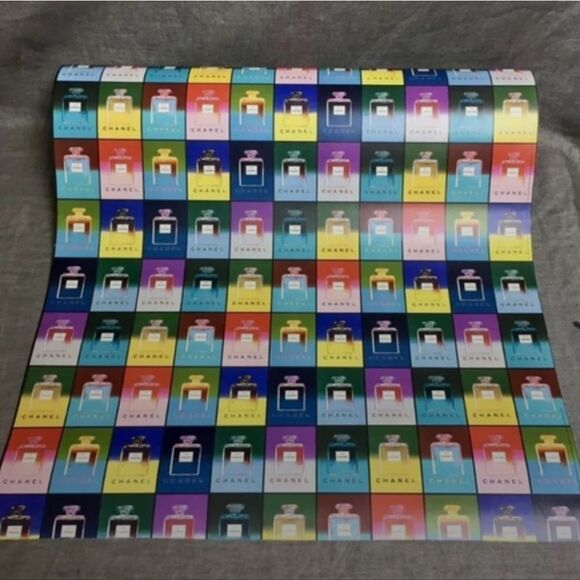 Wrapping Paper 3ftx 18 Inches - Picture 1 of 3
